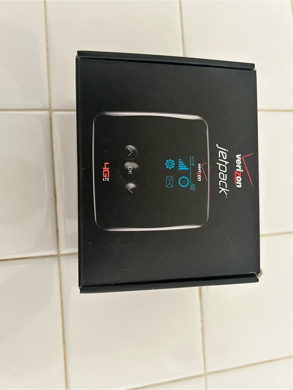 Verizon Jetpack 4G LTE Mobile Hotspot - Black